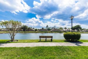 63 Maplecrest Cir, Jupiter, FL 33458, Sold 05/19/23