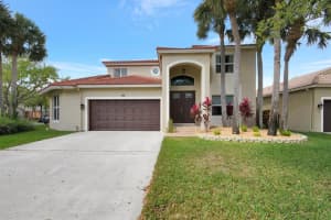 201 Seminole Lakes Dr, Royal Palm Beach, FL 33411, Sold 04/28/23