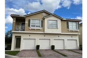 1571 SE Wilshire Pl APT 202, Stuart, FL 34994, Sold 05/31/23