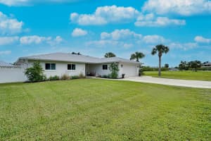 140 Dominion Ct, Fort Pierce, FL 34949, Sold 04/26/23