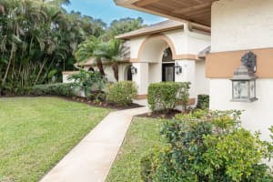 2282 NE Marlberry Ln, Jensen Beach, FL 34957, Sold 05/01/23