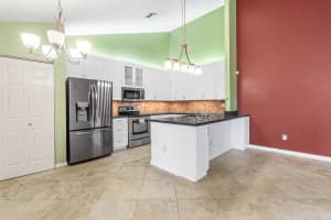 MLS# R10873744, West Palm Beach, Florida 33415