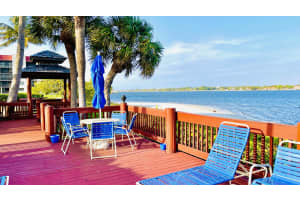 104 Half Moon Cir APT B2, Hypoluxo, FL 33462, Sold 11/16/23