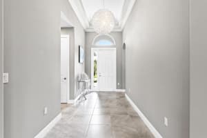 4777 Four Lakes Cir SW, Vero Beach, FL 32968, Sold 04/17/23