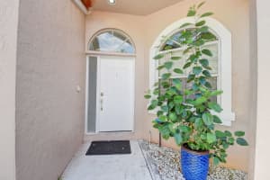 8254 Vía Bella, Boca Raton, FL 33496, Sold 07/20/23