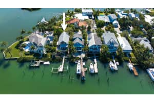 211 Elsa Rd, Jupiter, FL 33477, Sold 05/15/23