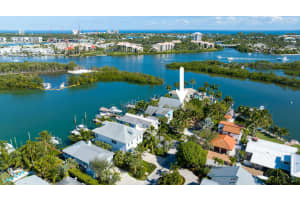 211 Elsa Rd, Jupiter, FL 33477, Sold 05/15/23