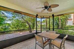 5425 10th Fairway Dr #3, Delray Beach, FL 33484, Sold 04/21/23