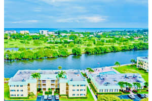4 Colonial Club Dr, Boynton Beach, FL 33435, Sold 04/17/23