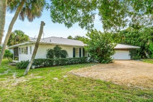 11721 Lake Shore Pl, North Palm Beach, FL 33408, Sold 12/01/23