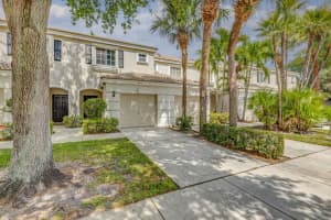 MLS# R10874142, West Palm Beach, Florida 33417