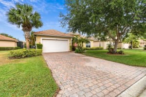 411 NW Sheffield Cir, Port St. Lucie, FL 34983, Sold 06/05/23