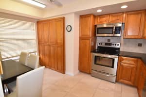 14671  Bonaire Boulevard   402, Delray Beach, FL 33446 Sold 07/18/23