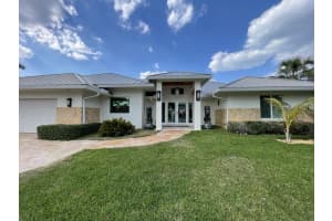9015 SE Harbor Island Way, Hobe Sound, FL 33455 Sold 07/21/23