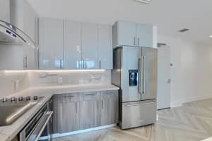 236 SE 5th Ave, Delray Beach, FL 33484, Sold 04/17/23