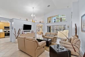 9341 Cove Point Cir, Boynton Beach, FL 33472, Sold 04/19/23