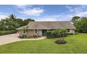 2670 NE Pinecrest Lakes Blvd, Jensen Beach, FL 34957, Sold 05/09/23