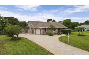 2670 NE Pinecrest Lakes Blvd, Jensen Beach, FL 34957, Sold 05/09/23