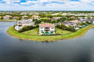 17511  Cadena Drive, Boca Raton, FL 33496 Sold 09/19/23