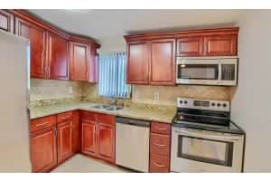50 SE 12th Street   264 Bldg F, Boca Raton, FL 33432 Sold 05/31/23