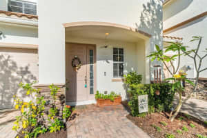 MLS# R10874695, West Palm Beach, Florida 33417