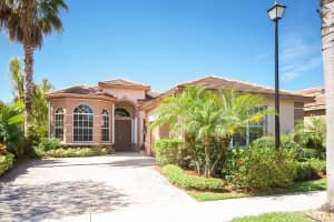 10870  Royal Devon Way, Lake Worth Beach, FL 33449 Sold 10/31/23