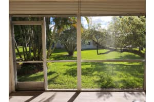 16 Willowbrook Ln, Delray Beach, FL 33446, Sold 05/12/23