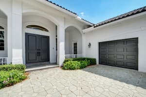 2720  Tecumseh Drive, West Palm Beach, FL 33409 Sold 11/27/23