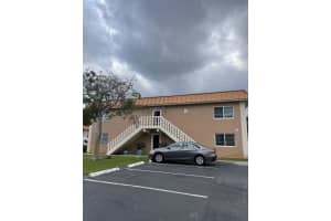 124 NE 19th Ct, Wilton Manors, FL 33305, Sold 04/28/23