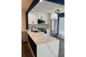 754  Nantucket Circle, Lake Worth Beach, FL 33467 Sold 10/27/23