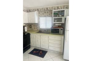 6414 S Brandywine Dr, Margate, FL 33063, Sold 05/17/23
