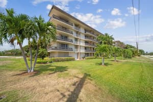 555 NW 4th Avenue   5240, Boca Raton, FL 33432 Sold 12/08/23