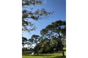 8205 SE Double Tree Drive, Hobe Sound, FL 33455 Sold 10/03/23