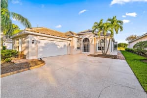 8205 SE Double Tree Drive, Hobe Sound, FL 33455 Sold 10/03/23