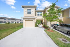 2910 NW Treviso Circle, Port Saint Lucie, FL 34986 Sold 05/31/23