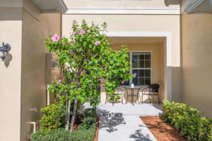 2910 NW Treviso Circle, Port Saint Lucie, FL 34986 Sold 05/31/23