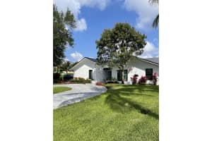 523  Enfield Road, Delray Beach, FL 33444 Sold 07/18/23