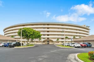 1427 E Hillsboro Blvd, Deerfield Beach, FL 33441, Sold 04/28/23
