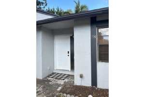 78  Westecunk Drive, Royal Palm Beach, FL 33411 Sold 05/25/23