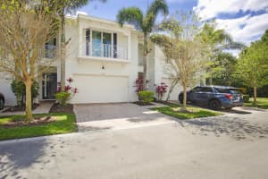 5276 Cambridge Ct, Palm Beach Gardens, FL 33418, Sold 04/14/23