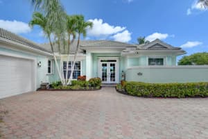 2593 SW Nutcracker Way, Palm City, FL 34990, Sold 04/27/23