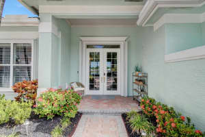 2593 SW Nutcracker Way, Palm City, FL 34990, Sold 04/27/23