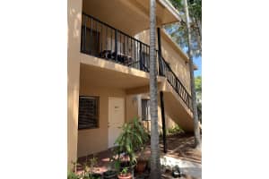 6041  10th Avenue  N 125, Green Acres, FL 33463 Sold 09/12/23