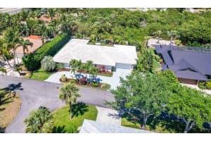 8485 SE Gulfstream Place, Hobe Sound, FL 33455 Sold 05/31/23