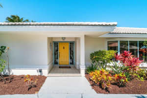 8485 SE Gulfstream Place, Hobe Sound, FL 33455 Sold 05/31/23