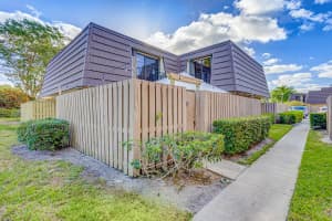 MLS# R10876232, Palm Beach Gardens, Florida 33410