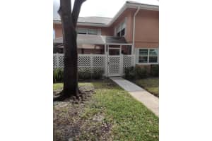 3105  Kingston Court   3105, West Palm Beach, FL 33409 Sold 05/26/23
