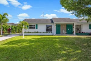 300  Stillwater Drive, Jupiter, FL 33458 Sold 07/10/23