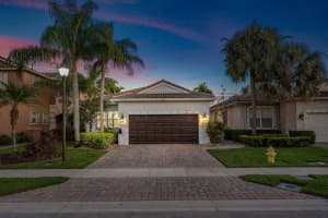 135  Isle Verde Way, Palm Beach Gardens, FL 33418 Sold 07/14/23
