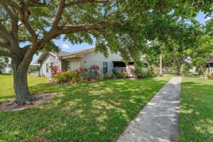 4054 NW Cinnamon Tree Circle, Jensen Beach, FL 34957 Sold 07/11/23